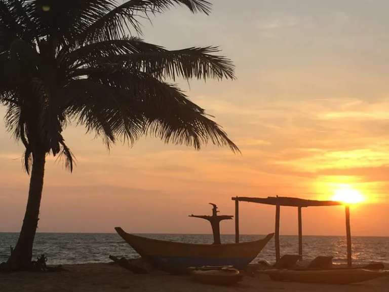 Family Sri Lanka and Maldives Adventure trip - alternative tour available