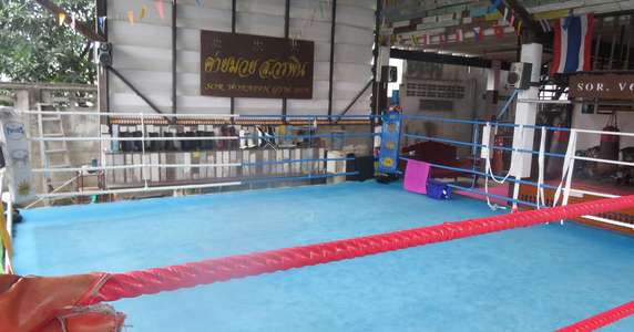 Image 4 of 12