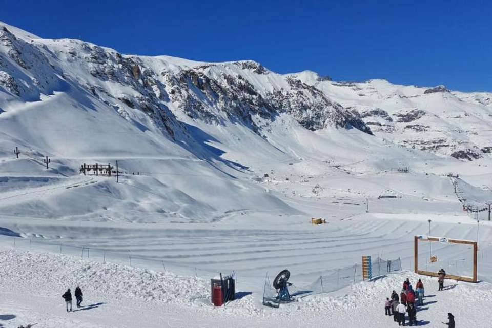 Farellones & Valle Nevado Panoramic Tour - Tangol Tours - Chile - Image 2