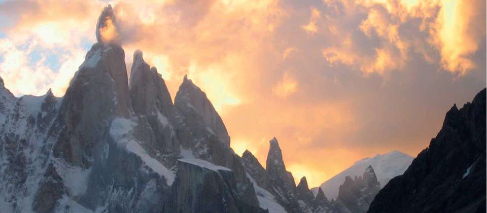 Fitz Roy Circuit & Ice Cap Traverse - World Expeditions - Argentina - Image 2