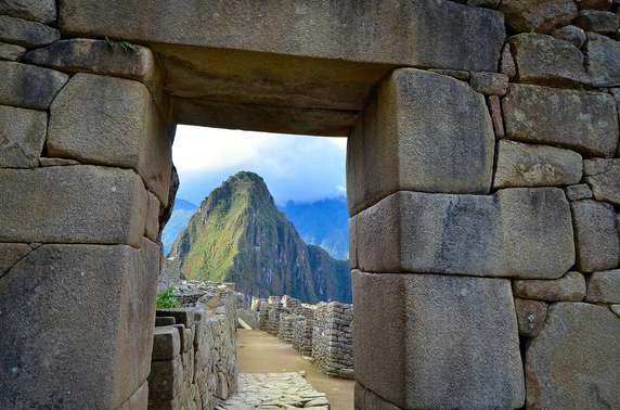 Image 4 of 9