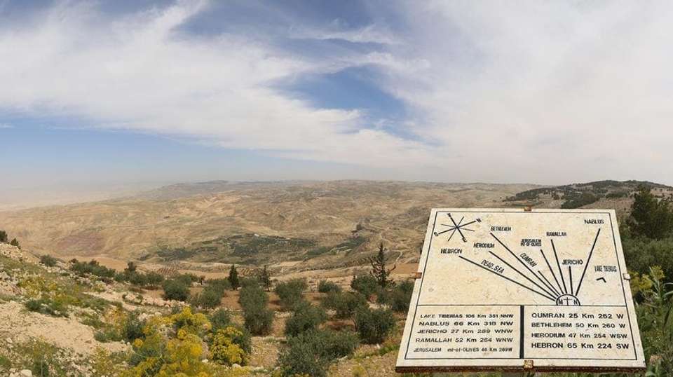 Follow the Footsteps of Jesus in Jordan - Jordan Experience Tours - Jordan - Image 5