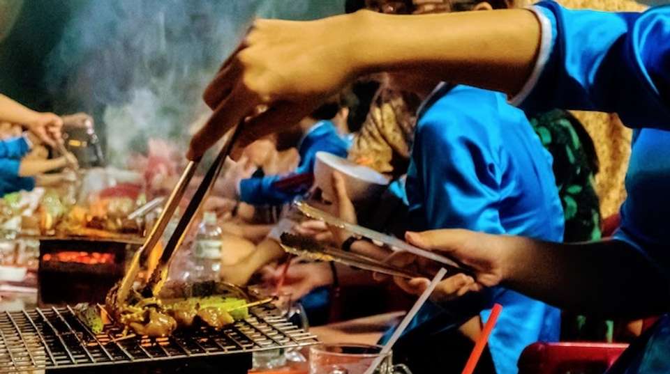 Food Adventure with Female Bikers - Saigon Kiss Tours - Vietnam - Image 2