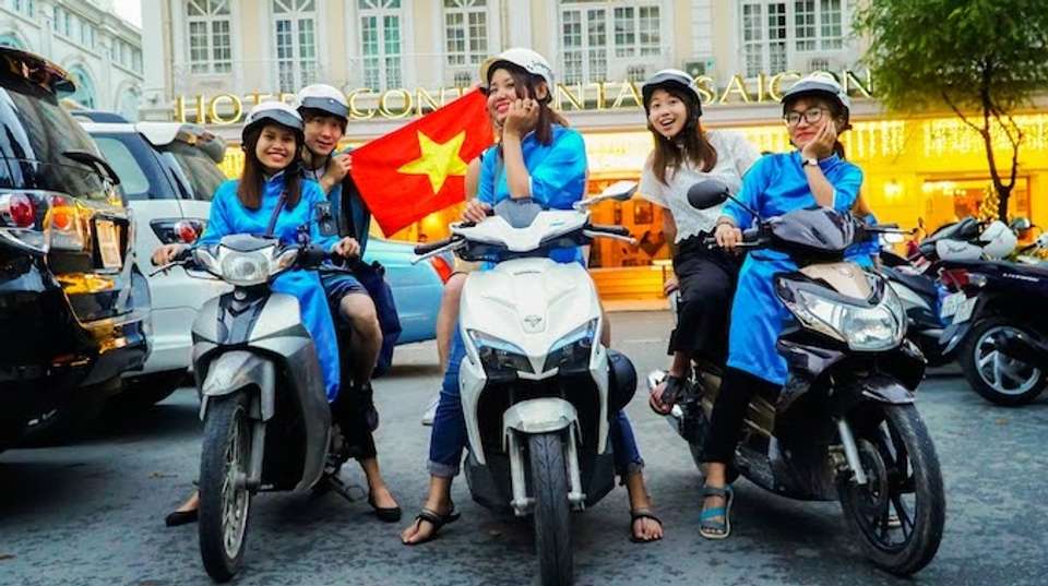 Food Adventure with Female Bikers - Saigon Kiss Tours - Vietnam - Image 3