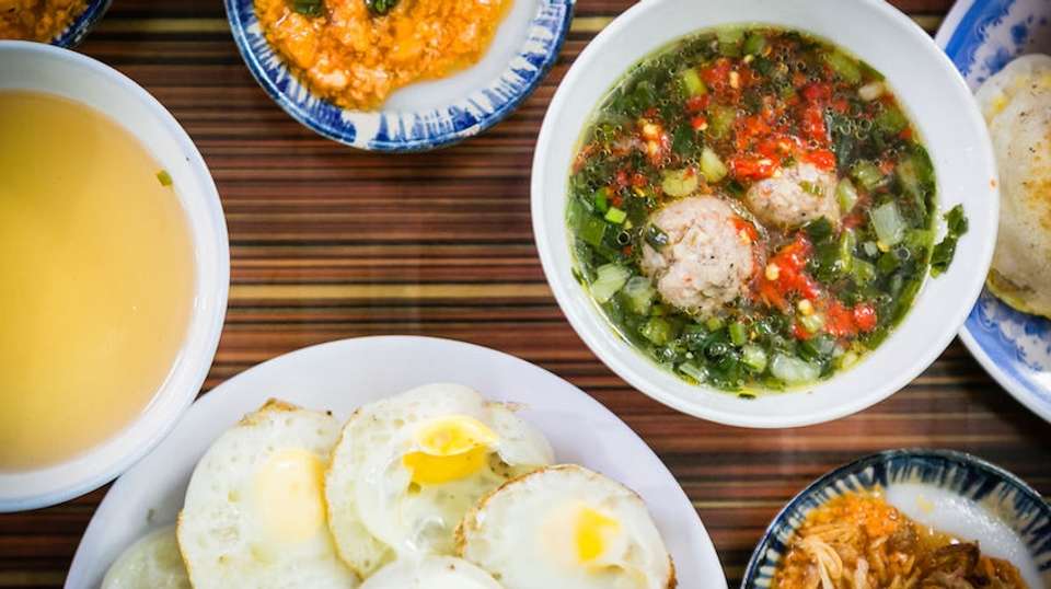 Food Adventure with Female Bikers - Saigon Kiss Tours - Vietnam - Image 7