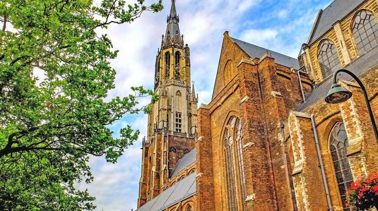 From Amsterdam:  Guided tour Rotterdam, Delft & The Hague - 10 hours