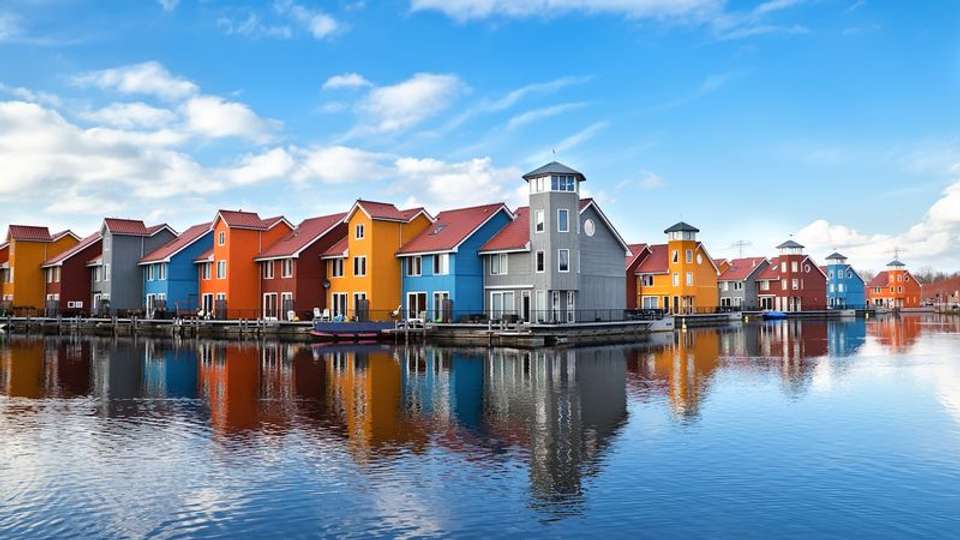From Amsterdam to Copenhagen, explore the northern canals by cruising  the Elbe, the Havel, the Oder and the Baltic sea (port-to-port cruise) - Tweet World Travel - Holland - Image 18