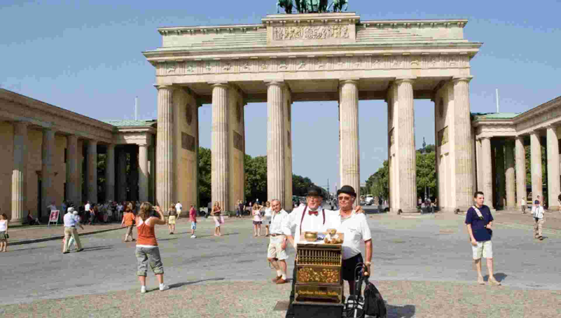 From Berlin to Amsterdam (port-to-port cruise)