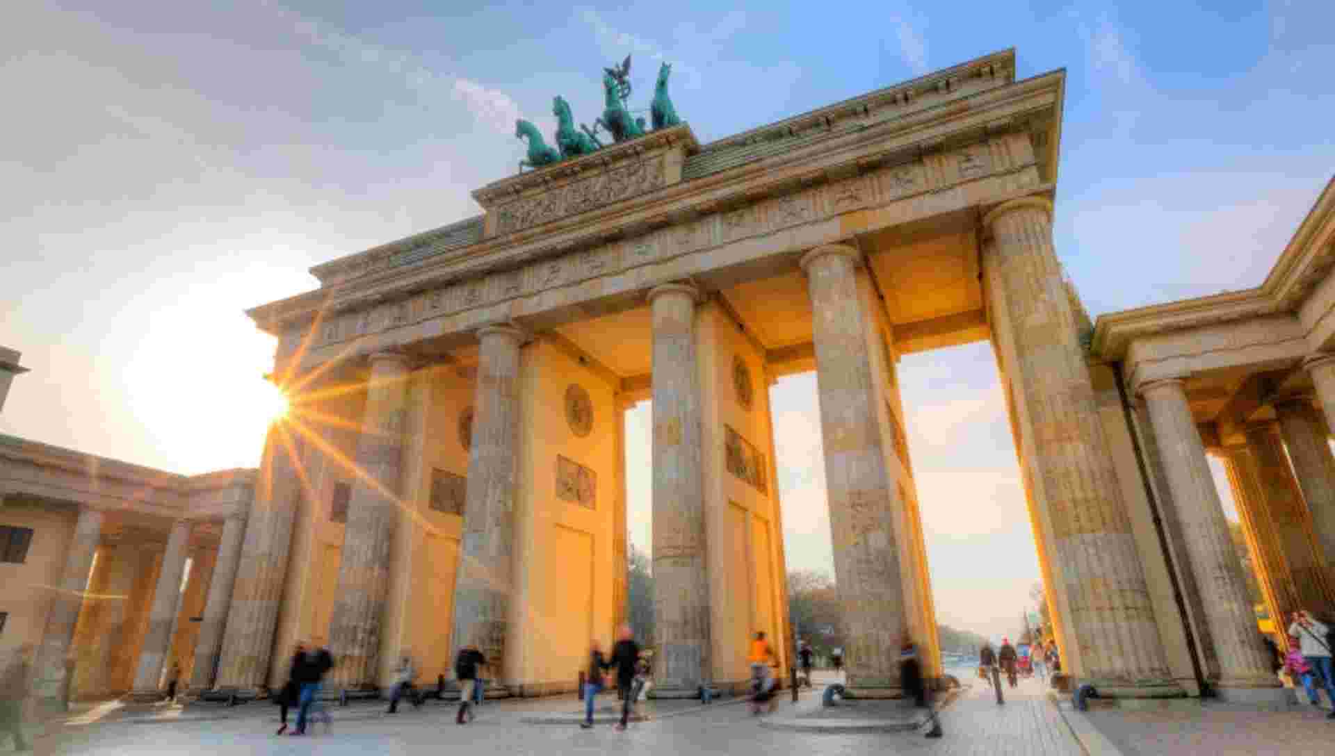 From Berlin to Prague: Cruise on the Elbe and Vltava Rivers (port-to-port cruise)