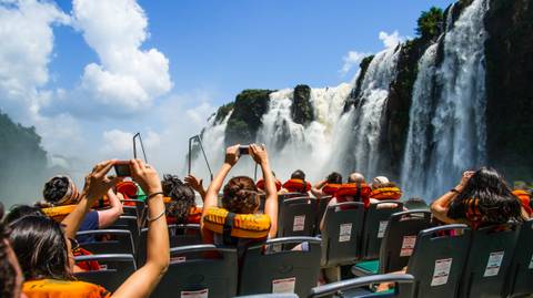 Guided And Escorted Tours: From Buenos Aires To The Jungle & Falls