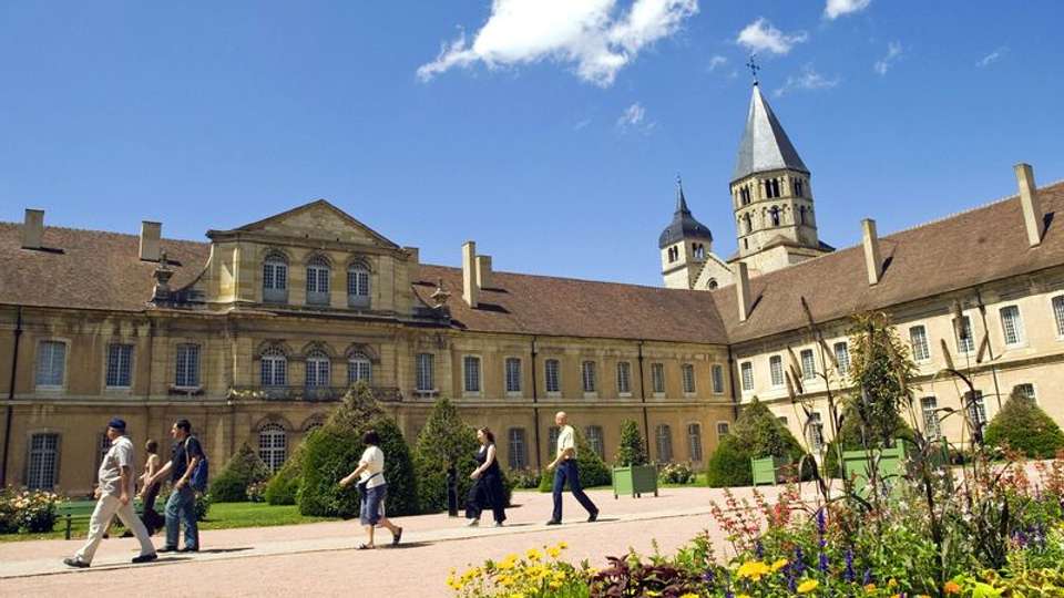 From Burgundy to the Camargue along the Saône and the Rhône Rivers (port-to-port cruise) - Tweet World Travel - France - Image 3