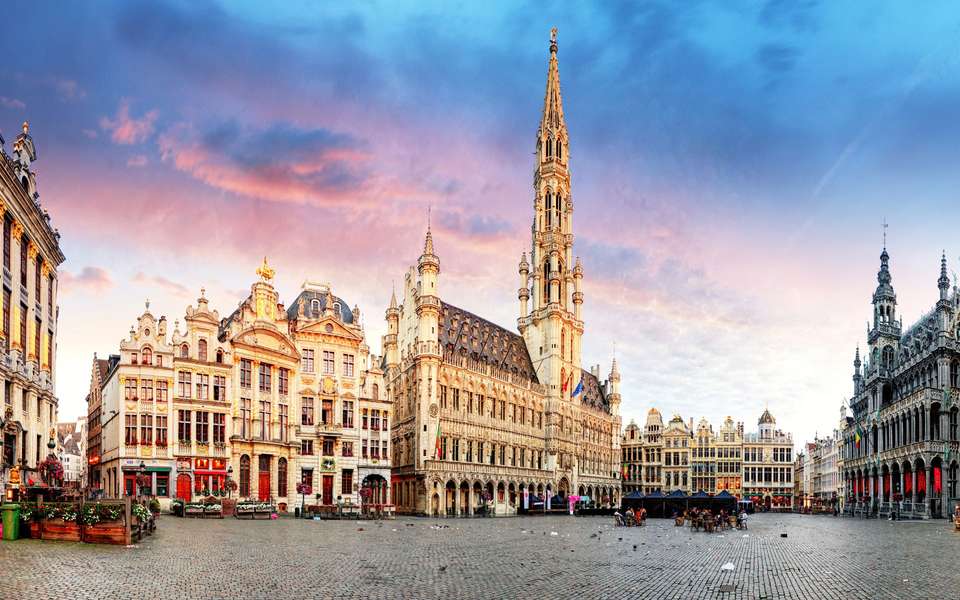 From Frankfurt to Paris - Europamundo - Germany - Image 11