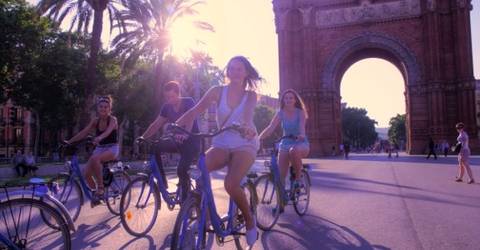 From Gothic To Modernism Bike Tour - February 2026
