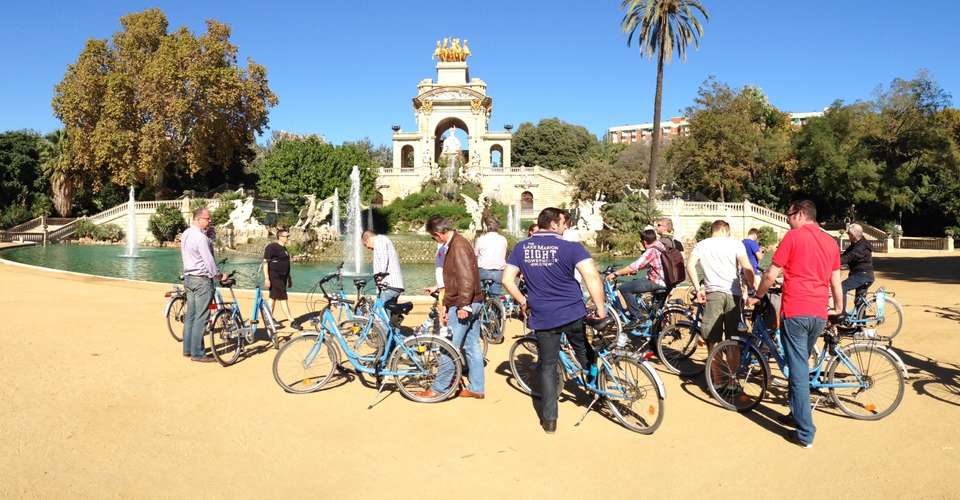From Gothic to Modernism Bike Tour - Born Bike Tours Barcelona - Spain - Image 3