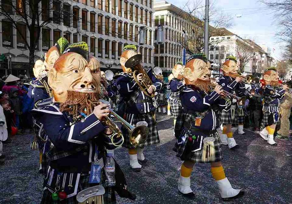 From Italian Lakes to Swiss Peaks - Indus Travels - Italy