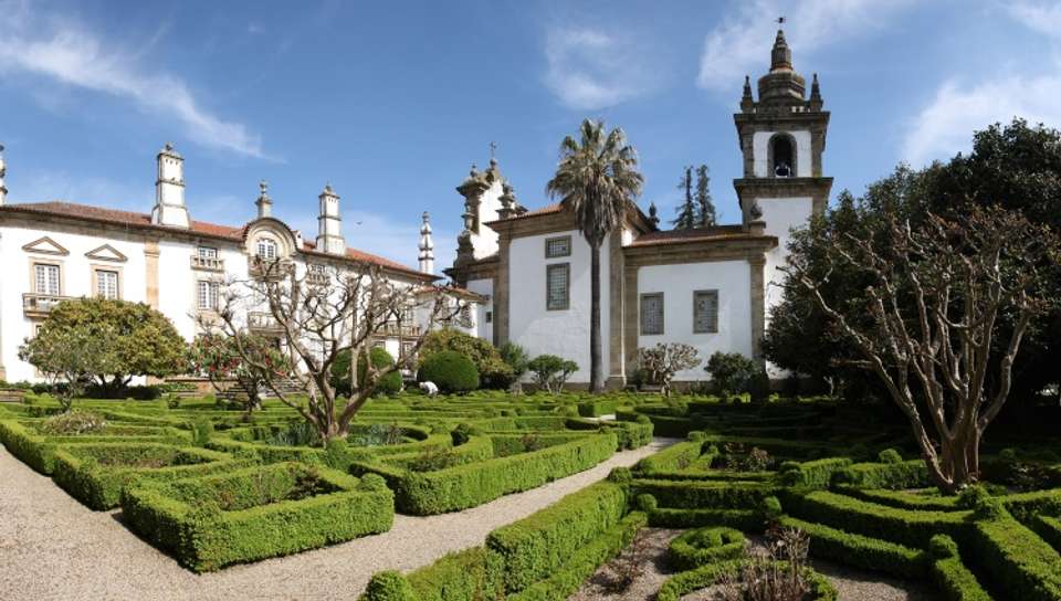 From Portugal to Spain: Porto, the Douro Valley (Portugal) and Salamanca (Spain) (port-to-port cruise) - Croisieurope - Portugal - Image 3