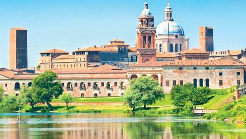From Renaissance-infused Mantua To The Canals Of Venice