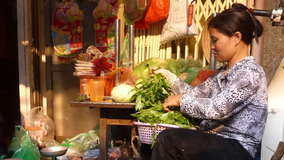 From the temples of Angkor to the Mekong Delta, experience unique and exotic end-of-year celebrations - & Hanoi and Halong Bay (port-to-port cruise) - Croisieurope - Cambodia - Image 11