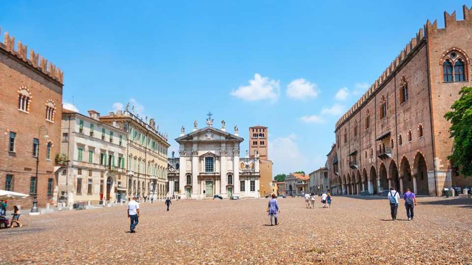 From the Canals of Venice to Renaissance-infused Mantua - Tweet World Travel - Italy - Image 5