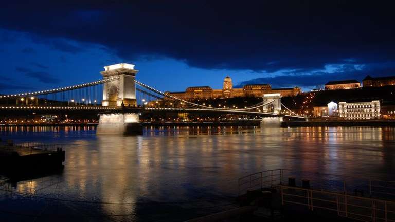 From the Danube to the Tisza, through the Real Hungary (port-to-port cruise) - Spring tours