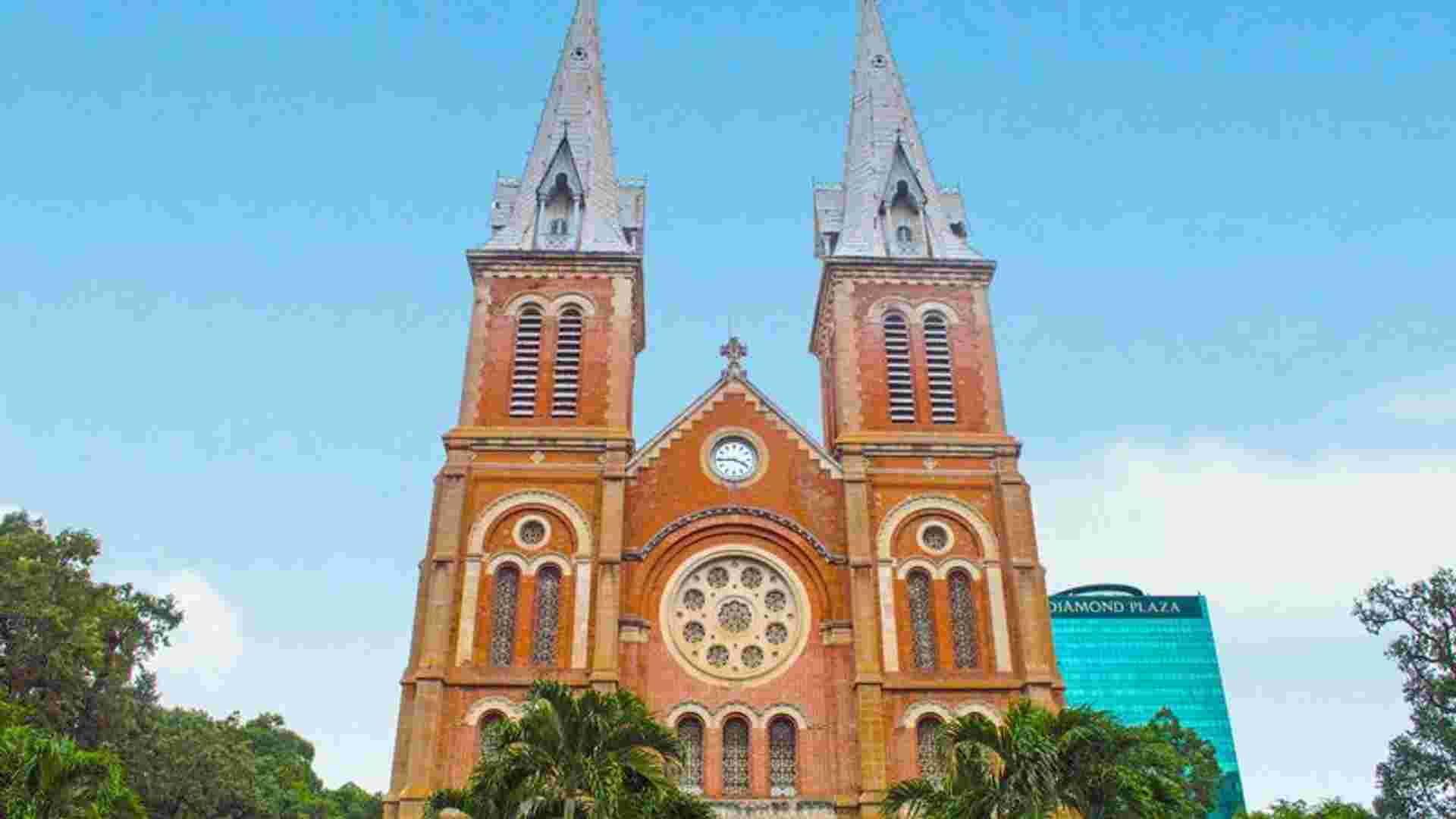 From the Mekong Delta to the Angkor Temples (port-to-port cruise)