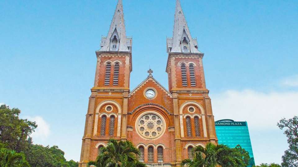 From the Mekong Delta to the Angkor Temples (port-to-port cruise) - Tweet World Travel - Vietnam - Image 1