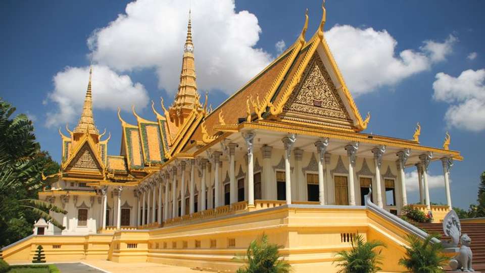 From the Mekong Delta to the Angkor Temples (port-to-port cruise) - Tweet World Travel - Vietnam - Image 6