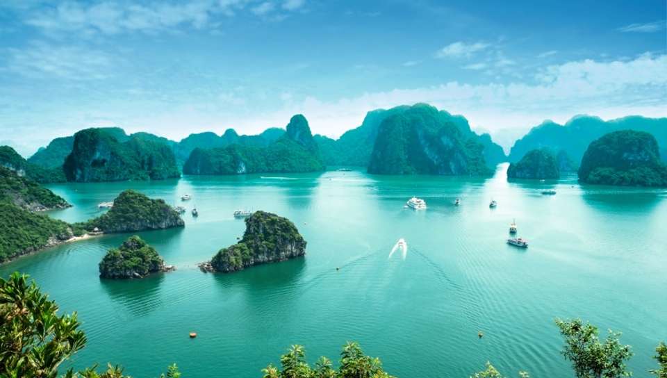 From the Mekong Delta to the Temples of Angkor & The Imperial Cities (port-to-port cruise) - Croisieurope - Vietnam - Image 2