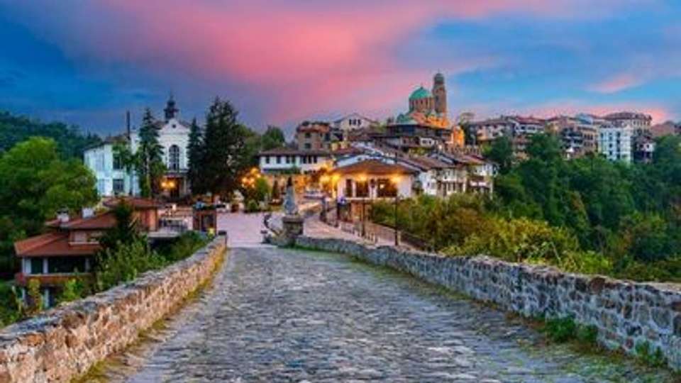 From the Shores of the Black Sea to Belgrade - A Cruise into the Heart of the Balkans (port to port) - Croisieurope - Romania - Image 4
