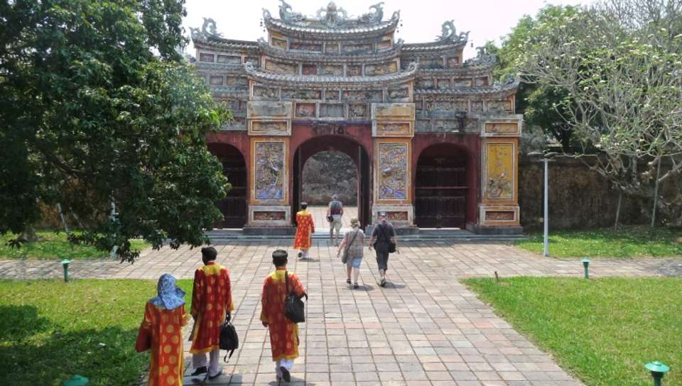 From the Temples of Angkor to the Mekong Delta & The Imperial Cities (port-to-port cruise) - Croisieurope - Cambodia - Image 8