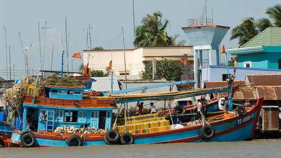 Image 2 of 17