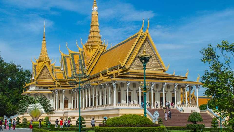 From the temples of Angkor to the Mekong Delta, experience unique and exotic end-of-year celebrations (port-to-port cruise) - Tweet World Travel - Cambodia - Image 5
