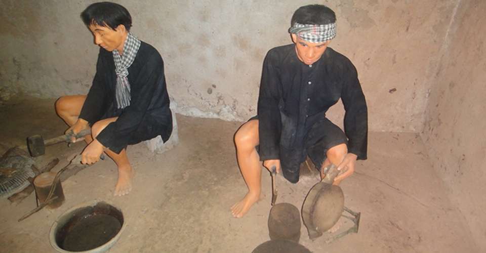 Full-Day Cu Chi Tunnels & Ho Chi Minh City Historical - undefined - Image 2
