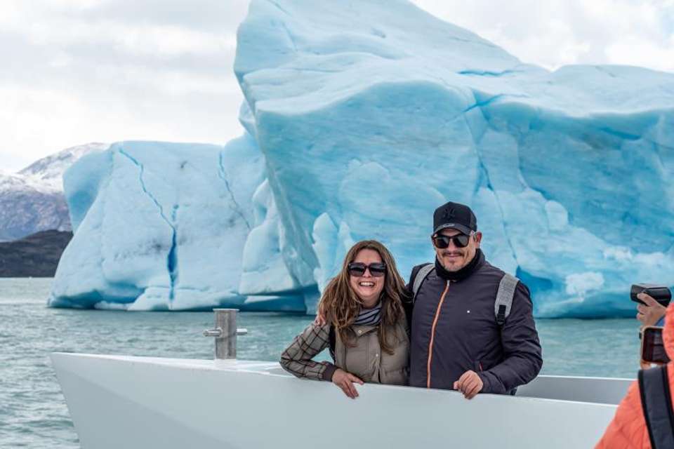 Full-Day Glacier Cruise from El Calafate with a Scenic Stop - Tangol Tours - Argentina