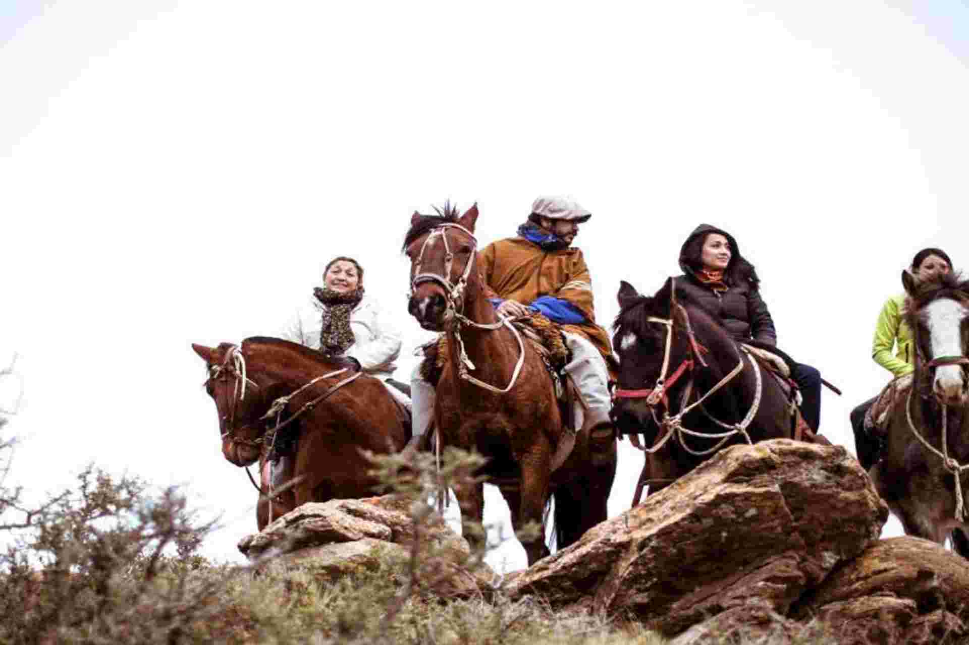 Full Day Horseback Riding in the Andes Mountains from Menzoza