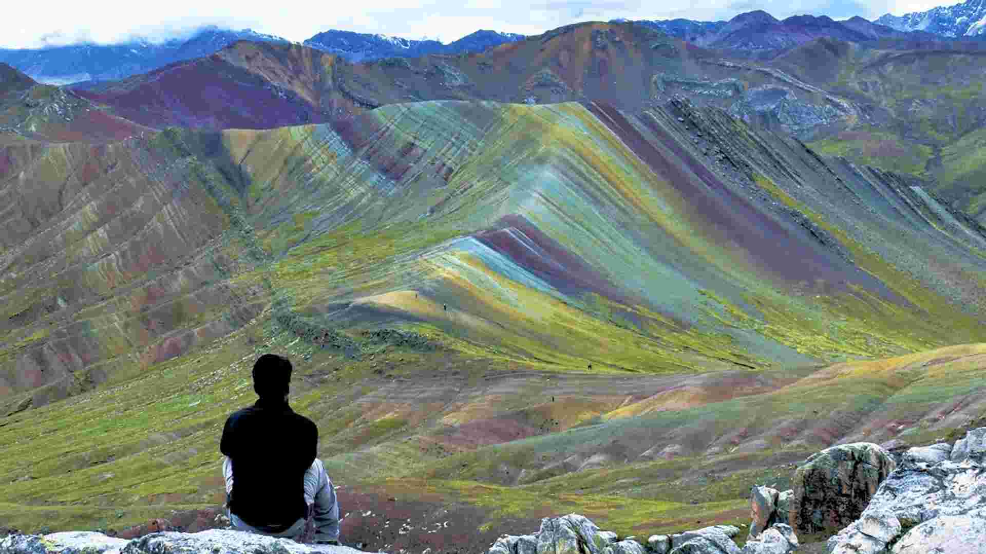 Full-day Palcoyo Mountain Tour