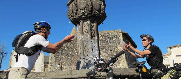 Full Le Puy Camino by Bike trip - alternative tour available