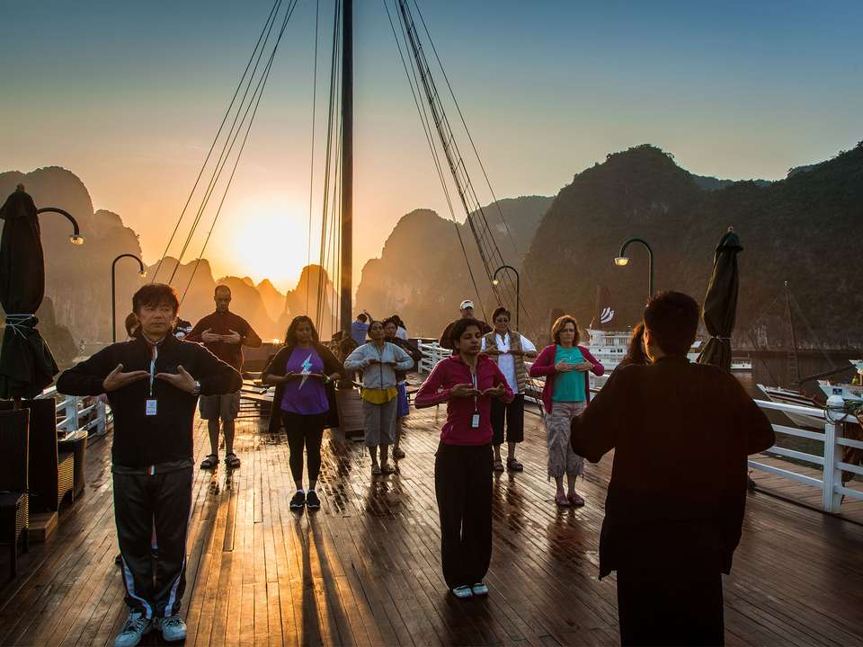 Full Moon Festival Express - 8 days - On The Go Tours - Vietnam