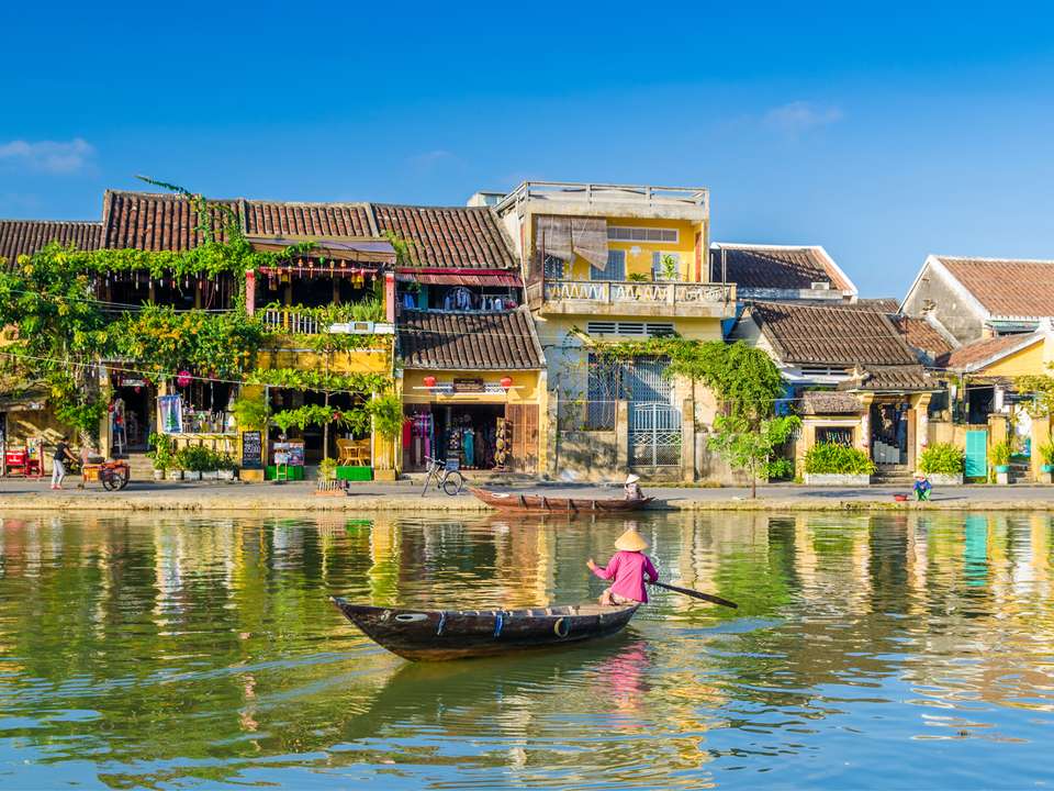 Full Moon Festival Express - 8 days - On The Go Tours - Vietnam