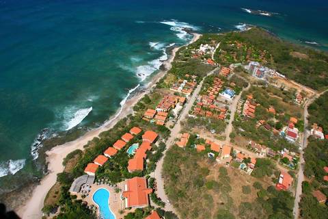 Fun In The Sun At Tamarindo Beach, Short Break