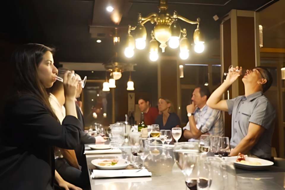 Gala Tango Dinner Show & Wine Tasting - Tangol Tours - Argentina - Image 10