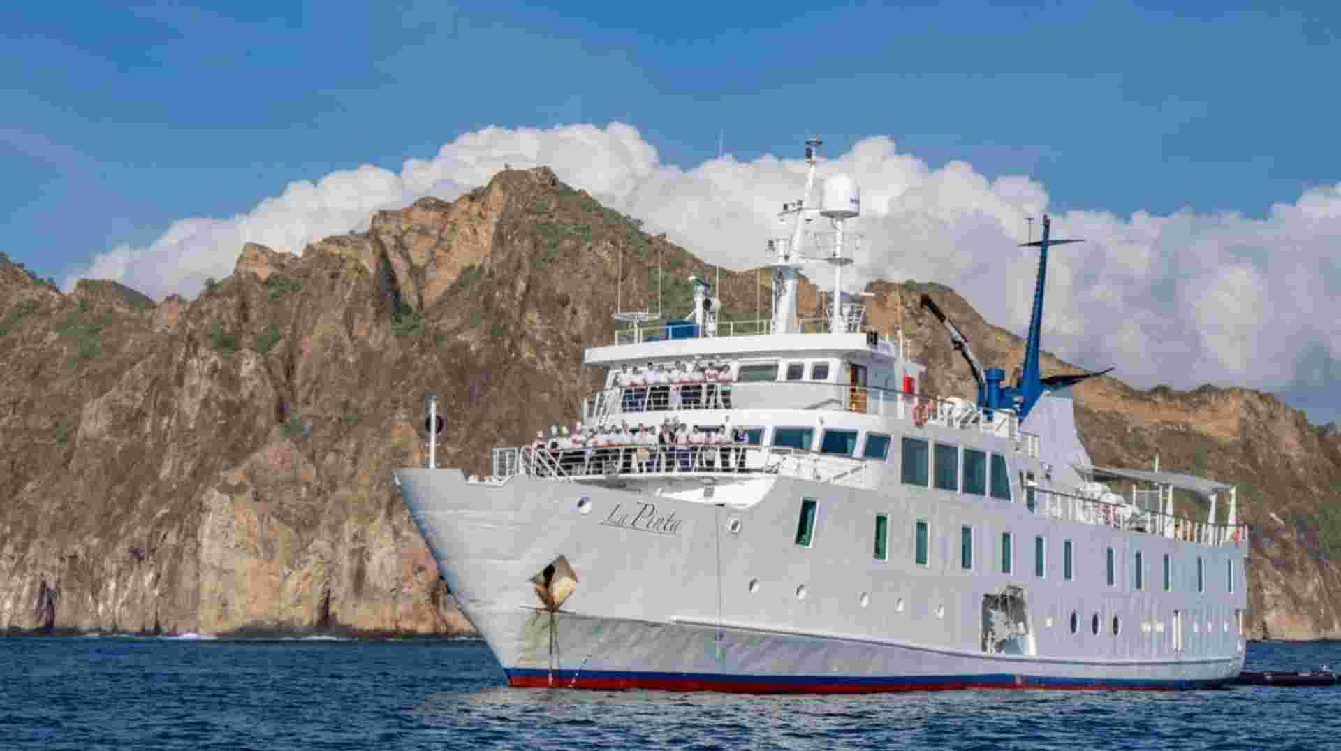 YACHT LA PINTA DARWIN’S LEGACY (Fri - Thurs)