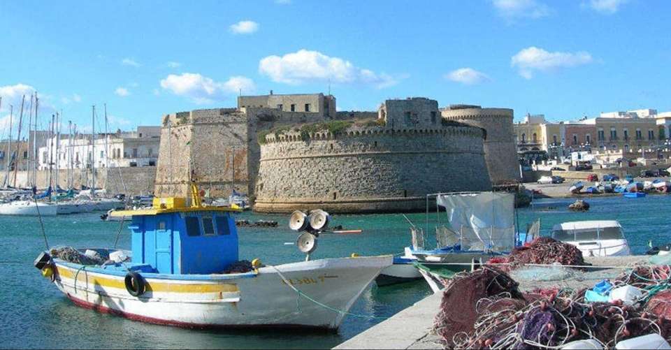 Gallipoli: guided walking tour in salento - Associazione Culturale "le Terre Di Federico" - Italy - Image 1