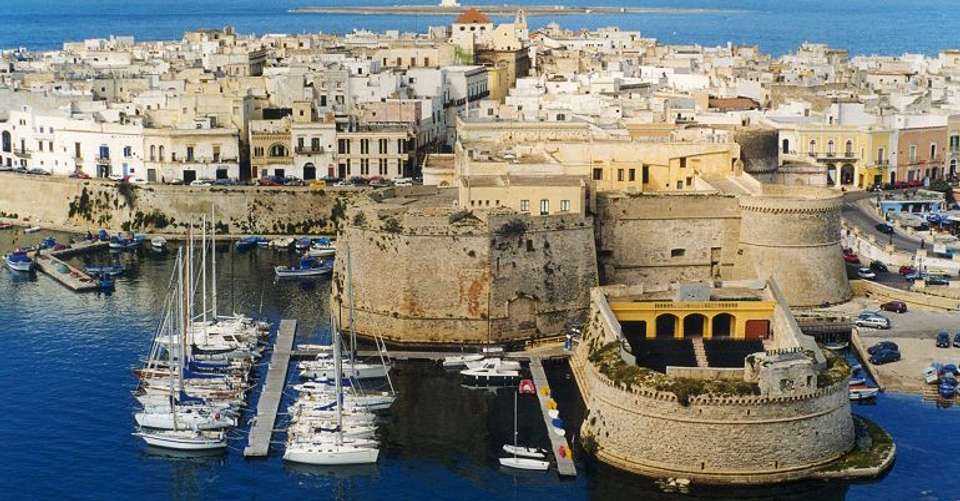 Gallipoli: guided walking tour in salento - Associazione Culturale "le Terre Di Federico" - Italy - Image 2