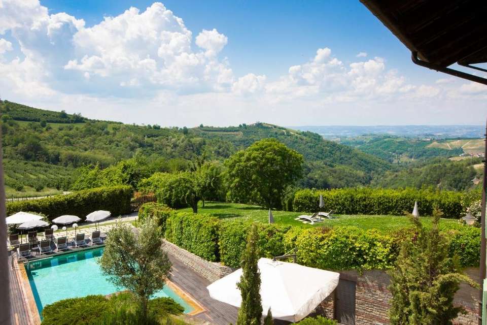 Gastronomic Barolo Walk - Exodus Adventure Travels - Italy - Image 4