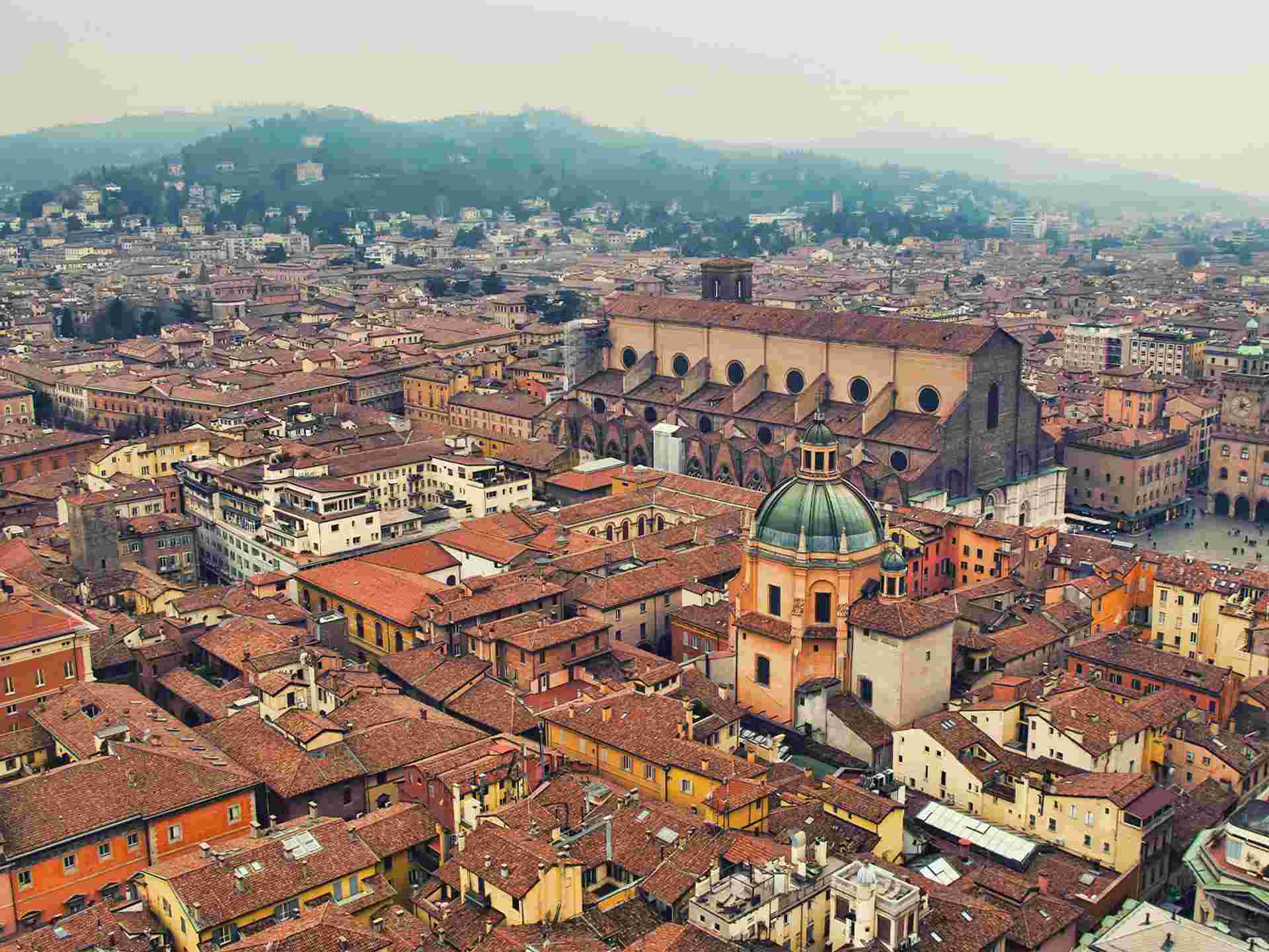 Gastronomic Bologna, Ferrari & Parma - 4 days 