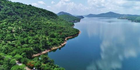 West Africa Eco Tours: Ghana Classic Adventure: Cultural Festivals & National Parks
