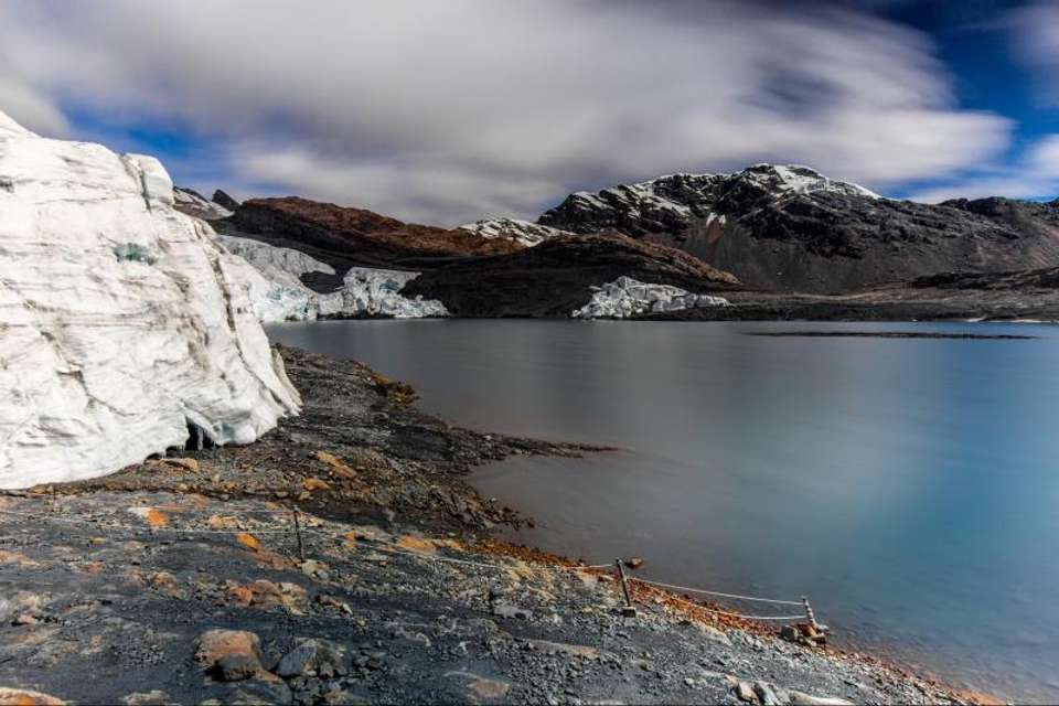 Glacier Pastoruri and Puya Raimondi Full Day Tour - Tangol Tours - Peru - Image 2