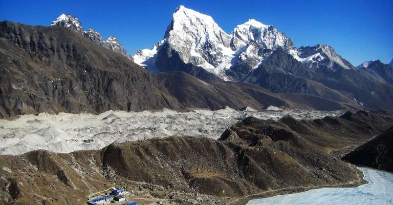 Gokyo and Everest Base Camp trek trip - alternative tour available