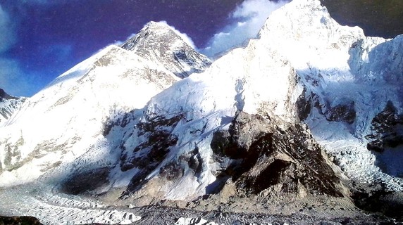 Image 2 of 6